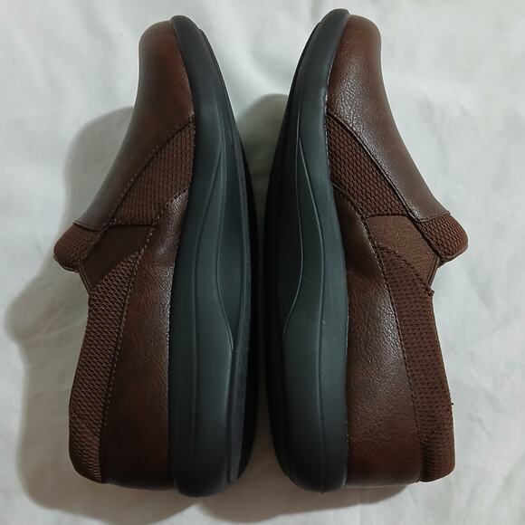 Alegria by PG Lite Duette Fudge 39 US 8.5  Unworn Slip-On Flats Casual - Picture 5 of 10